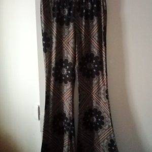 Forever 21 70's Style Flare Leggings